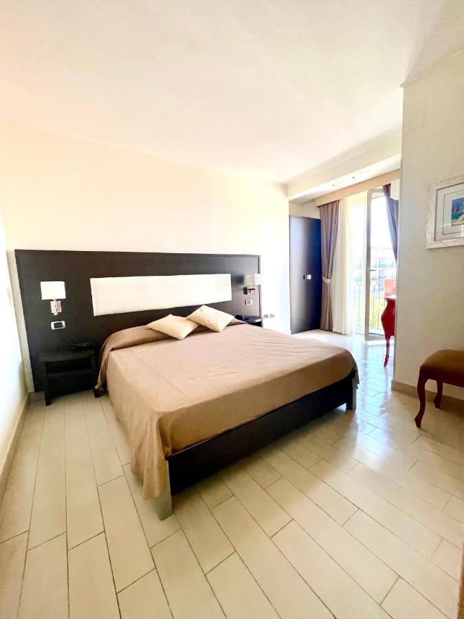 Hotel Welcome San Benedetto del Tronto Extérieur photo