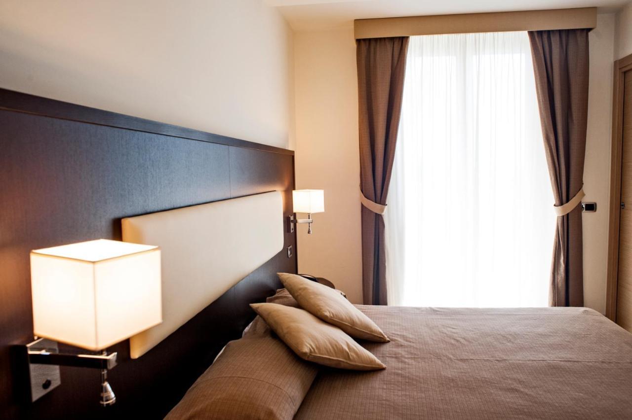 Hotel Welcome San Benedetto del Tronto Extérieur photo